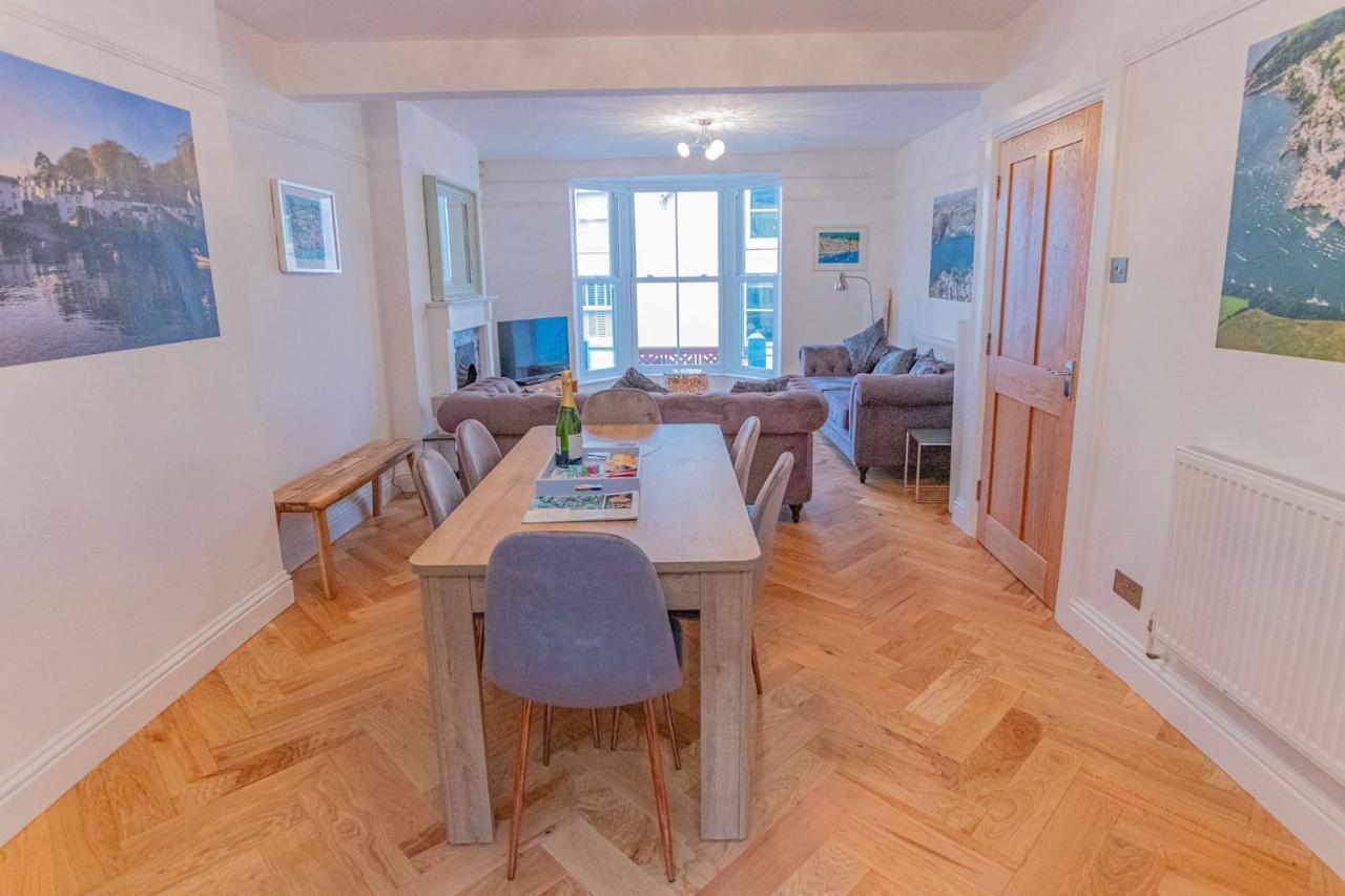 The Slipway Harbour Parking 1 Min & Garden Holiday home Fowey