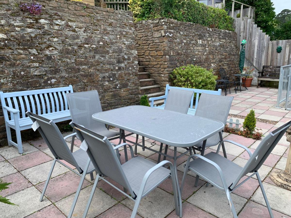 The Slipway Harbour Parking 1 Min & Garden *